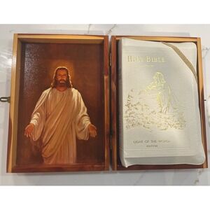Holy Bible Illustrated Light of the World Edition 1971 In‎ Engraved Cedar Box